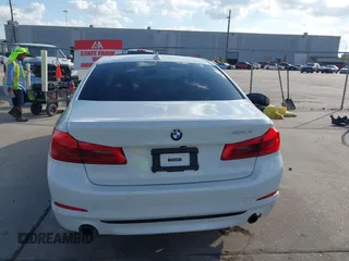 2017 BMW 5 Series 530i с VIN WBAJA5C32HG894894, выставлен на аукционе IAAI как лот 40905321 с пробегом 93 520 миль миль и . История ставок и продаж доступна на DreamBid. Изображение 17.