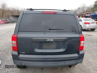 2014 Jeep Patriot Sport with VIN 1C4NJPBB7ED822885, listed as a IAAI auction lot 41947079 with 76,740 mi miles. Bid and sale history available at carsss.com. Image 16.