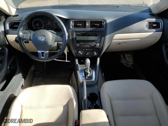 2011 Volkswagen Jetta Sedan SE PZEV with VIN 3VWDZ7AJ2BM027432, listed as a Copart auction lot 42688125 with 137,546 mi miles and Salvage Title. Bid and sale history available at carsss.com. Image 8.