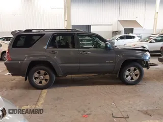 2005 Toyota 4Runner SR5 with VIN JTEBT14R158023791, listed as a IAAI auction lot 42011427 with 142,289 mi miles and . Bid and sale history available at DreamBid. Image 14.