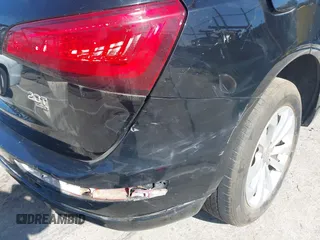 2014 Audi Q5 Premium z VIN WA1CFAFP0EA085858, wystawiony jako IAAI lot #41956522 z przebiegiem Nie podano mil oraz . Historia ofert i sprzedaży dostępna na DreamBid. Obrazek 18.