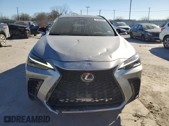 2022 Lexus NX with VIN JTJKGCEZ7N2001197, listed as a Copart auction lot 81038594 with 39,235 mi miles and Salvage Title. Bid and sale history available at carsss.com. Image 5.