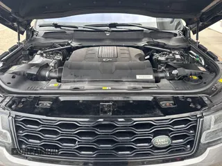 2018 Land Rover Range Rover Sport SVR with VIN SALWZ2SE3JA181653, listed as a IAAI auction lot 41836536 with 84,325 mi miles. Bid and sale history available at carsss.com. Image 10.