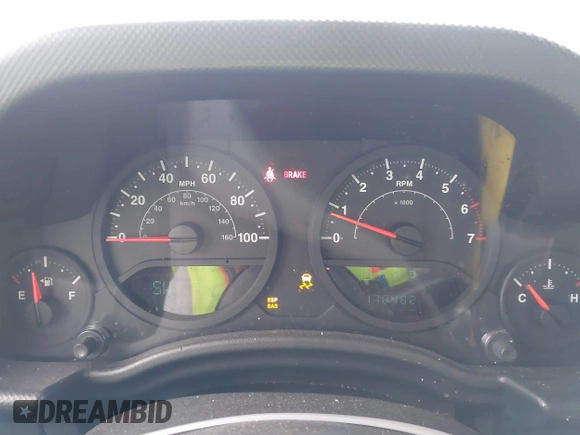 2007 Jeep Wrangler Unlimited X with VIN 1J4GB391X7L172965, listed as a IAAI auction lot 42040337 with 170,482 mi miles and . Bid and sale history available at DreamBid. Image 7.