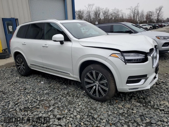 2025 Volvo XC90 Core с VIN YV4M12PJ1S1338770, выставлен на аукционе Copart как лот 44923915 с пробегом 823 миль миль и Чистый • Clean title. История ставок и продаж доступна на DreamBid. Изображение 4.