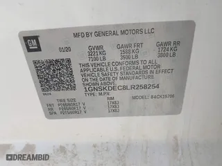 2020 Chevrolet Tahoe Commercial with VIN 1GNSKDEC8LR258254, listed as a IAAI auction lot 42104608 with 105,895 mi miles. Bid and sale history available at carsss.com. Image 9.