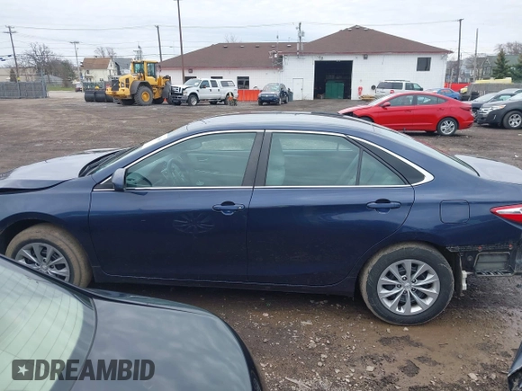 2017 Toyota Camry XLE with VIN 4T1BF1FK6HU803093, listed as a IAAI auction lot 42030986 with 134,883 mi miles. Bid and sale history available at carsss.com. Image 14.