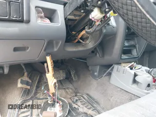 1995 Nissan Frontier с VIN 1N6SD11S9SC324761, выставлен на аукционе IAAI как лот 42143449 с пробегом 184 089 миль миль и . История ставок и продаж доступна на DreamBid. Изображение 12.