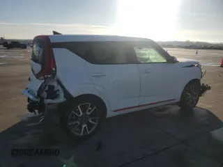 2021 Kia Soul Turbo with VIN KNDJ53AF2M7746120, listed as a Copart auction lot 86768504 with 46,520 mi miles and Salvage Title. Bid and sale history available at DreamBid. Image 3.