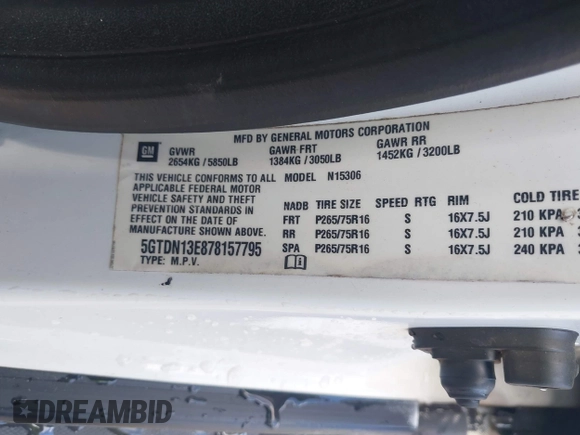 2007 Hummer H3 SUV with VIN 5GTDN13E878157795, listed as a IAAI auction lot 42131431 with 181,916 mi miles. Bid and sale history available at carsss.com. Image 9.