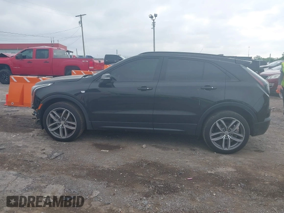 2019 Cadillac XT4 FWD Sport with VIN 1GYFZER48KF102076, listed as a IAAI auction lot 42125214 with 45,315 mi miles and . Bid and sale history available at carsss.com. Image 15.