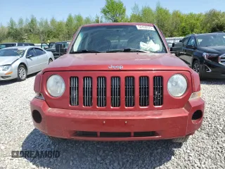 2008 Jeep Patriot Sport z VIN 1J8FF28W08D703852, wystawiony jako Copart lot #52450325 z przebiegiem 218 451 mil mil oraz Szkoda całkowita • Salvage title. Historia ofert i sprzedaży dostępna na DreamBid. Obrazek 5.