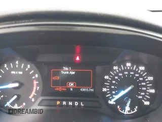 2020 Ford Fusion S с VIN 3FA6P0G77LR110627, выставлен на аукционе IAAI как лот 42269564 с пробегом 43 815 миль миль и . История ставок и продаж доступна на DreamBid. Изображение 7.