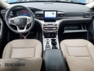 2022 Ford Explorer XLT z VIN 1FMSK8DH9NGC11807, wystawiony jako Copart lot #46702475 z przebiegiem 36 447 mil mil oraz Szkoda całkowita • Salvage title. Historia ofert i sprzedaży dostępna na DreamBid. Obrazek 8.