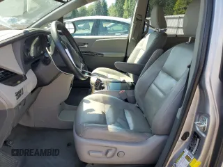 2015 Toyota Sienna Limited with VIN 5TDDK3DC9FS101481, listed as a Copart auction lot 67058725 with 112,723 mi miles and Salvage title. Bid and sale history available at DreamBid. Image 7.