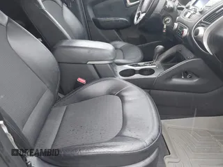 2011 Hyundai Tucson Limited with VIN KM8JUCAC9BU200367, listed as a IAAI auction lot 41867617 with 228,456 mi miles and . Bid and sale history available at DreamBid. Image 5.