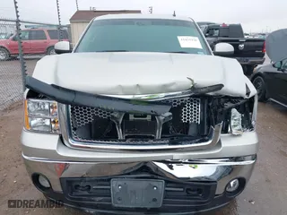 2008 GMC Sierra 1500 Work Truck with VIN 2GTEK13M881169431, listed as a IAAI auction lot 41435930 with 132,787 mi miles. Bid and sale history available at carsss.com. Image 12.