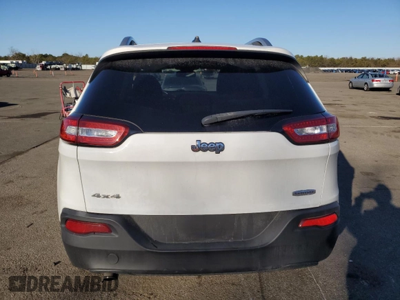 2014 Jeep Cherokee Altitude with VIN 1C4PJMCB2EW140863, listed as a Copart auction lot 48230875 with 102,220 mi miles and Clean Title. Bid and sale history available at DreamBid. Image 6.