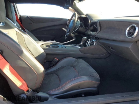 2023 Chevrolet Camaro ZL1 with VIN 1G1FK1R60P0104167, listed as a Copart auction lot 47892525 with 16,795 mi miles and Salvage title. Bid and sale history available at DreamBid. Image 7.