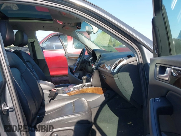 2013 Audi Q5 Premium Plus with VIN WA1LFAFP8DA092412, listed as a IAAI auction lot 41972306 with 134,602 mi miles and . Bid and sale history available at DreamBid. Image 5.