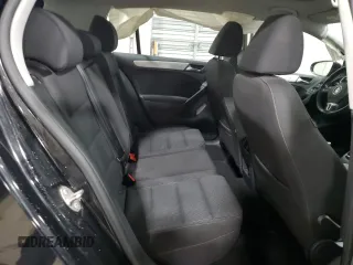 2013 Volkswagen Golf TDI z VIN WVWDM7AJ2DW060077, wystawiony jako Copart lot #88117585 z przebiegiem 150 098 mil mil oraz Szkoda całkowita • Salvage title. Historia ofert i sprzedaży dostępna na DreamBid. Obrazek 10.