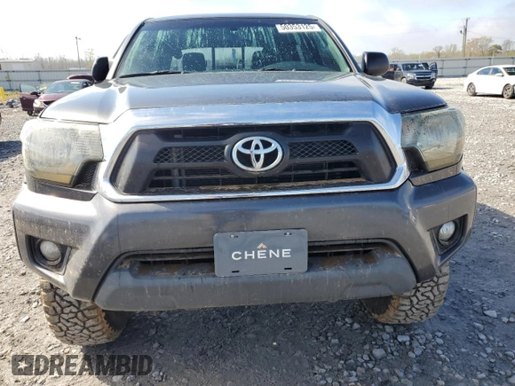 2013 Toyota Tacoma z VIN 3TMLU4EN0DM129808, wystawiony jako Copart lot #50353125 z przebiegiem 231 750 mil mil oraz Szkoda całkowita • Salvage title. Historia ofert i sprzedaży dostępna na DreamBid. Obrazek 5.
