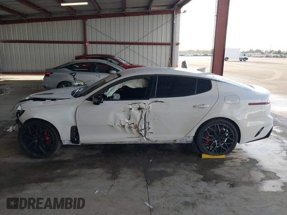2018 Kia Stinger GT with VIN KNAE35LC7J6022637, listed as a IAAI auction lot 41621388 with 36,905 mi miles. Bid and sale history available at carsss.com. Image 14.