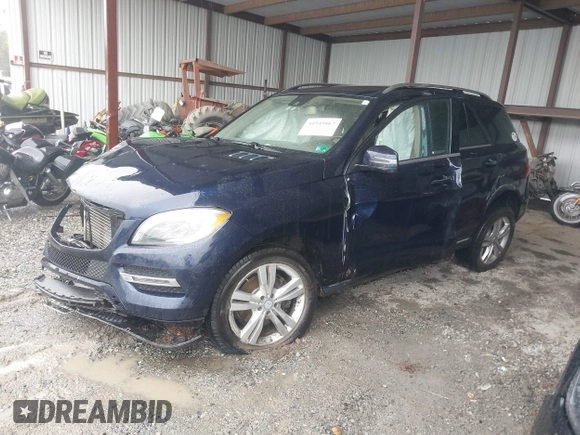2014 Mercedes-Benz M 350 with VIN 4JGDA2EBXEA385648, listed as a IAAI auction lot 41949867 with 228,140 mi miles and . Bid and sale history available at DreamBid. Image 17.