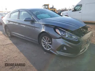 2019 Hyundai Sonata SE with VIN 5NPE24AF0KH751891, listed as a IAAI auction lot 41760542 with 97,517 mi miles and . Bid and sale history available at carsss.com. Image 1.
