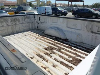 2017 Ford F-150 XL с VIN 1FTMF1C83HKE37594, выставлен на аукционе IAAI как лот 42381825 с пробегом 227 774 миль миль и . История ставок и продаж доступна на DreamBid. Изображение 8.