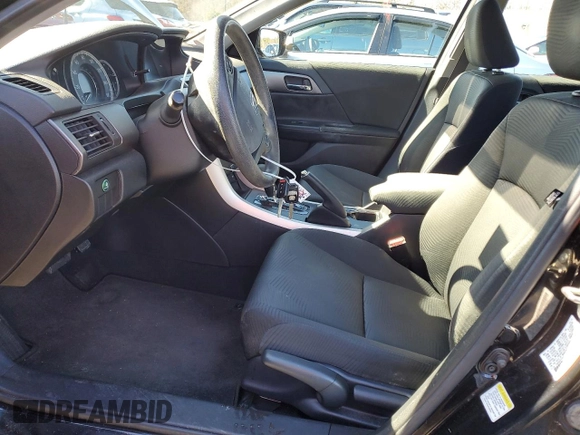 2015 Honda Accord LX with VIN 1HGCR2F34FA137785, listed as a Copart auction lot 45862725 with 91,542 mi miles and Salvage Title. Bid and sale history available at DreamBid. Image 7.