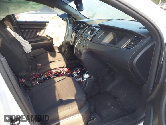 2015 Ford Police Interceptor с VIN 1FAHP2MK1FG132017, выставлен на аукционе IAAI как лот 42102473 с пробегом 101 553 миль миль и . История ставок и продаж доступна на DreamBid. Изображение 5.