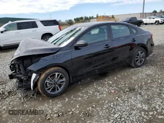 2024 Kia Forte LXS with VIN 3KPF24ADXRE807000, listed as a Copart auction lot 88540375 with 5,399 mi miles and Salvage Title. Bid and sale history available at carsss.com. Image 1.