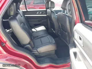 2017 Ford Explorer XLT with VIN 1FM5K8DH0HGB53006, listed as a IAAI auction lot 41769004 with 91,620 mi miles. Bid and sale history available at carsss.com. Image 8.