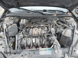 2006 Chevrolet Monte Carlo SS with VIN 2G1WL16C769225287, listed as a IAAI auction lot 41523259 with 242,516 mi miles. Bid and sale history available at carsss.com. Image 10.