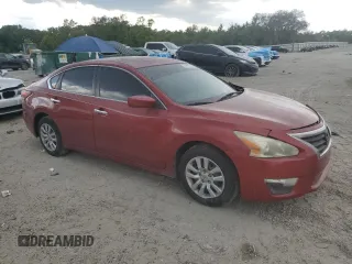 2013 Nissan Altima S with VIN 1N4AL3AP1DN435911, listed as a Copart auction lot 52965525 with 220,425 mi miles and Salvage Title. Bid and sale history available at carsss.com. Image 4.