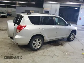 2008 Toyota RAV4 Limited with VIN JTMBD31V886063350, listed as a Copart auction lot 64698555 with 235,040 mi miles and Clean title. Bid and sale history available at DreamBid. Image 3.