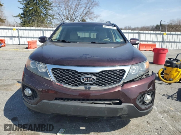 2011 Kia Sorento EX with VIN 5XYKUDA29BG156829, listed as a Copart auction lot 48613735 with 189,206 mi miles and Salvage Title. Bid and sale history available at carsss.com. Image 5.