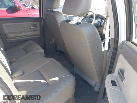 2005 Dodge Dakota Laramie with VIN 1D7HW58N35S189677, listed as a IAAI auction lot 41335613 with 159,501 mi miles and . Bid and sale history available at DreamBid. Image 8.