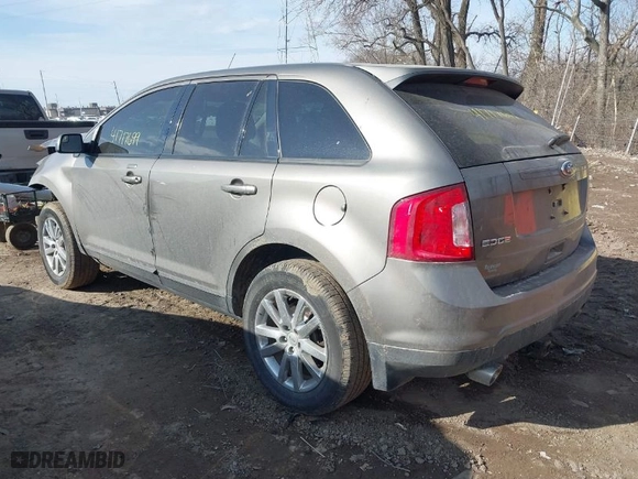 2014 Ford Edge SEL with VIN 2FMDK3JC7EBB21275, listed as a IAAI auction lot 41717699 with 158,244 mi miles. Bid and sale history available at carsss.com. Image 3.