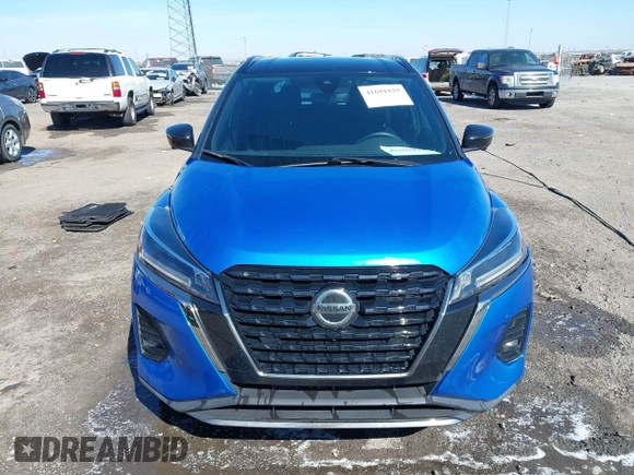 2021 Nissan Kicks SR with VIN 3N1CP5DV3ML561218, listed as a IAAI auction lot 41691829 with 99,361 mi miles. Bid and sale history available at carsss.com. Image 12.