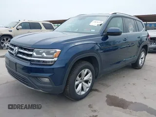 2018 Volkswagen Atlas SE z VIN 1V2KR2CA4JC532476, wystawiony jako IAAI lot #42070722 z przebiegiem 155 320 mil mil oraz . Historia ofert i sprzedaży dostępna na DreamBid. Obrazek 18.