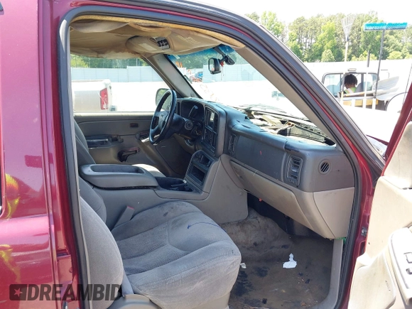 2004 Chevrolet Tahoe LT z VIN 1GNEC13Z44J281353, wystawiony jako IAAI lot #42317558 z przebiegiem 373 908 mil mil oraz . Historia ofert i sprzedaży dostępna na DreamBid. Obrazek 5.
