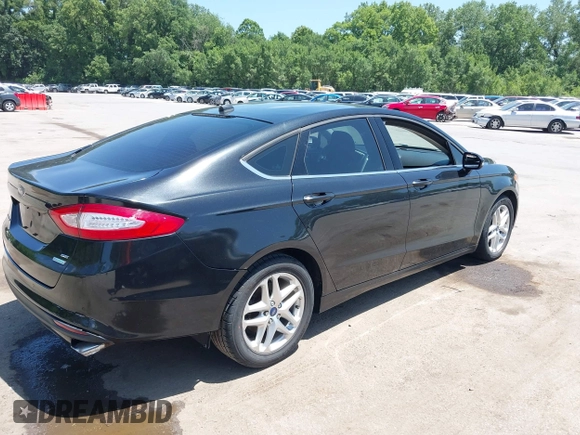 2013 Ford Fusion SE with VIN 3FA6P0HR2DR299284, listed as a IAAI auction lot 42570135 with 200,540 mi miles and . Bid and sale history available at DreamBid. Image 4.