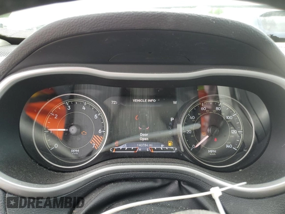 2014 Jeep Cherokee Limited with VIN 1C4PJLDB1EW301647, listed as a Copart auction lot 56169585 with 140,784 mi miles and Salvage title. Bid and sale history available at DreamBid. Image 9.