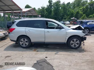 2019 Nissan Pathfinder S with VIN 5N1DR2MM8KC622567, listed as a IAAI auction lot 42404897 with 87,955 mi miles and . Bid and sale history available at DreamBid. Image 13.