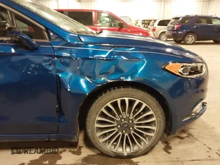 2017 Ford Fusion SE with VIN 3FA6P0H99HR340225, listed as a IAAI auction lot 41977752 with 97,385 mi miles. Bid and sale history available at carsss.com. Image 6.