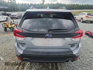 2022 Subaru Forester Wilderness z VIN JF2SKAMC9NH458949, wystawiony jako Copart lot #60811685 z przebiegiem 27 969 mil mil oraz Szkoda całkowita • Salvage title. Historia ofert i sprzedaży dostępna na DreamBid. Obrazek 6.