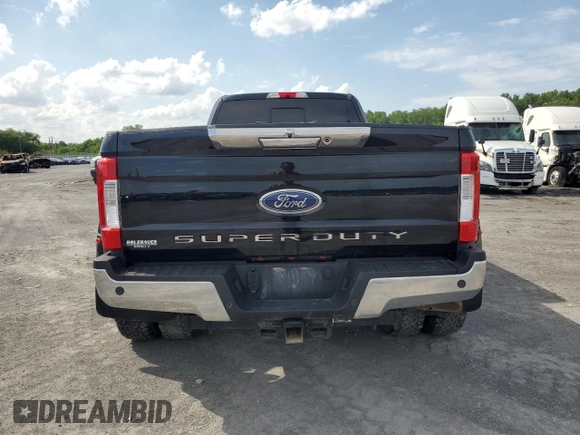 2017 Ford F-350 Lariat с VIN 1FT8W3DT6HEC00984, выставлен на аукционе Copart как лот 58921005 с пробегом 147 625 миль миль и Списание • Salvage title. История ставок и продаж доступна на DreamBid. Изображение 6.
