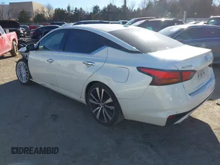 2019 Nissan Altima 2.5 Platinum with VIN 1N4BL4FV3KC114351, listed as a IAAI auction lot 41414004 with 93,291 mi miles. Bid and sale history available at carsss.com. Image 3.